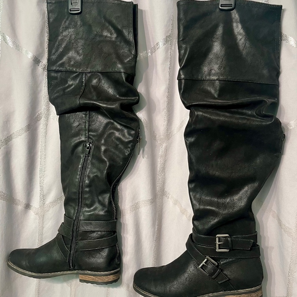 Carlos Santana Over the Knee Suede Slouch Boot - Picture 4 of 7
